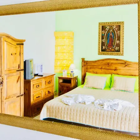 Deluxe Family Room E7 Dolce Vita Caribe B&B